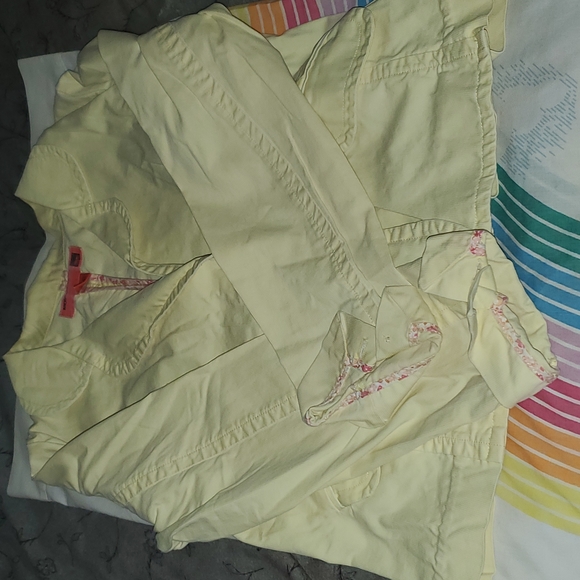 🤍💛🤍Yellow 💛🤍Cordury🤍💛 Jacket🤍💛 Make Me An Offer - Picture 2 of 3